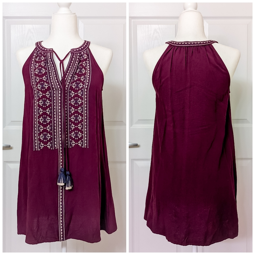 BLUE RAIN Francesca's Embroidered Tunic Top